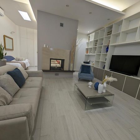 Golden Suite Apartments Матера Экстерьер фото
